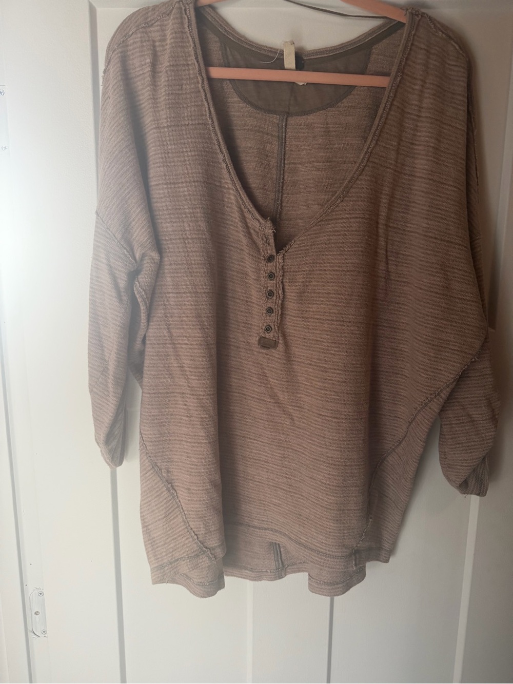 Free People Relaxed Henley Women’s Top in Taupe